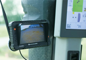 Une seule caméra embarquée pour tous vos engins agricoles